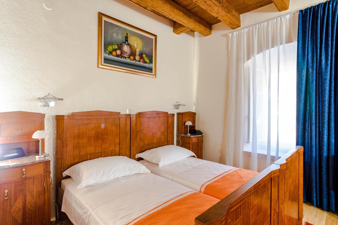Rooms Miron - Adults Only Sumartin Chambre photo